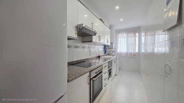 2 quarto Apartamento para venda em Gandia com piscina - 215 000 € (Ref: 9337988)