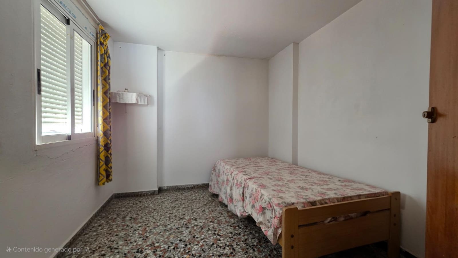 7 sypialnia Willa na sprzedaż w Gandia z basenem - 299 999 € (Ref: 9349511)