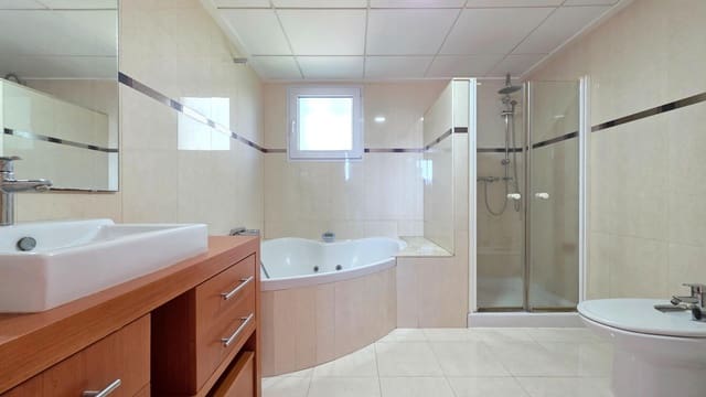 4 soverom Villa til salgs i Palma de Gandía med svømmebasseng - € 339 000 (Ref: 9403341)