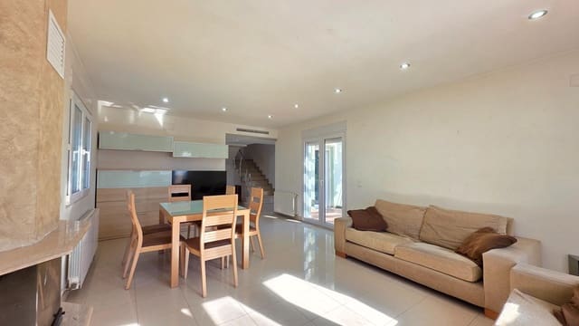 4 camera da letto Villa in vendita in Palma de Gandía con piscina - 339.000 € (Rif: 9403341)
