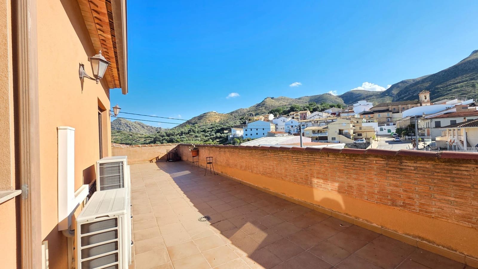 4 soveværelse Villa til salg i Terrateig med garage - € 319.000 (Ref: 9403342)