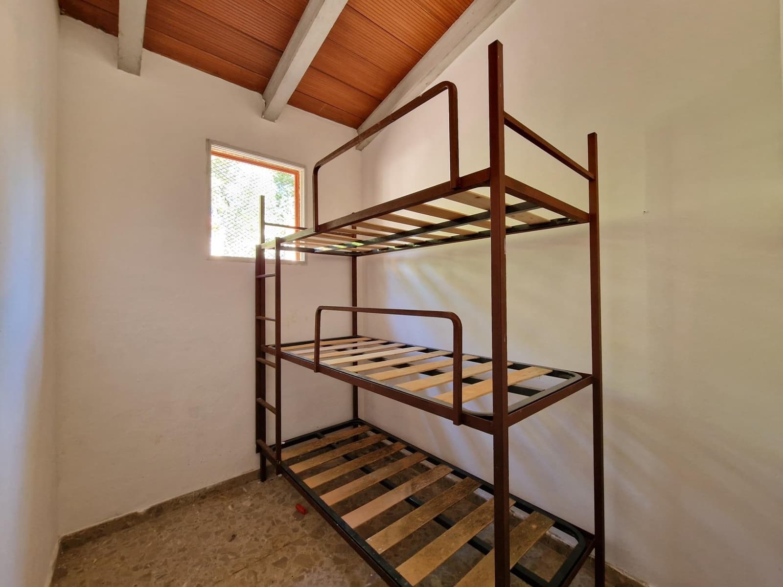 7 bedroom Villa for sale in Villalonga - € 390,000 (Ref: 9407828)