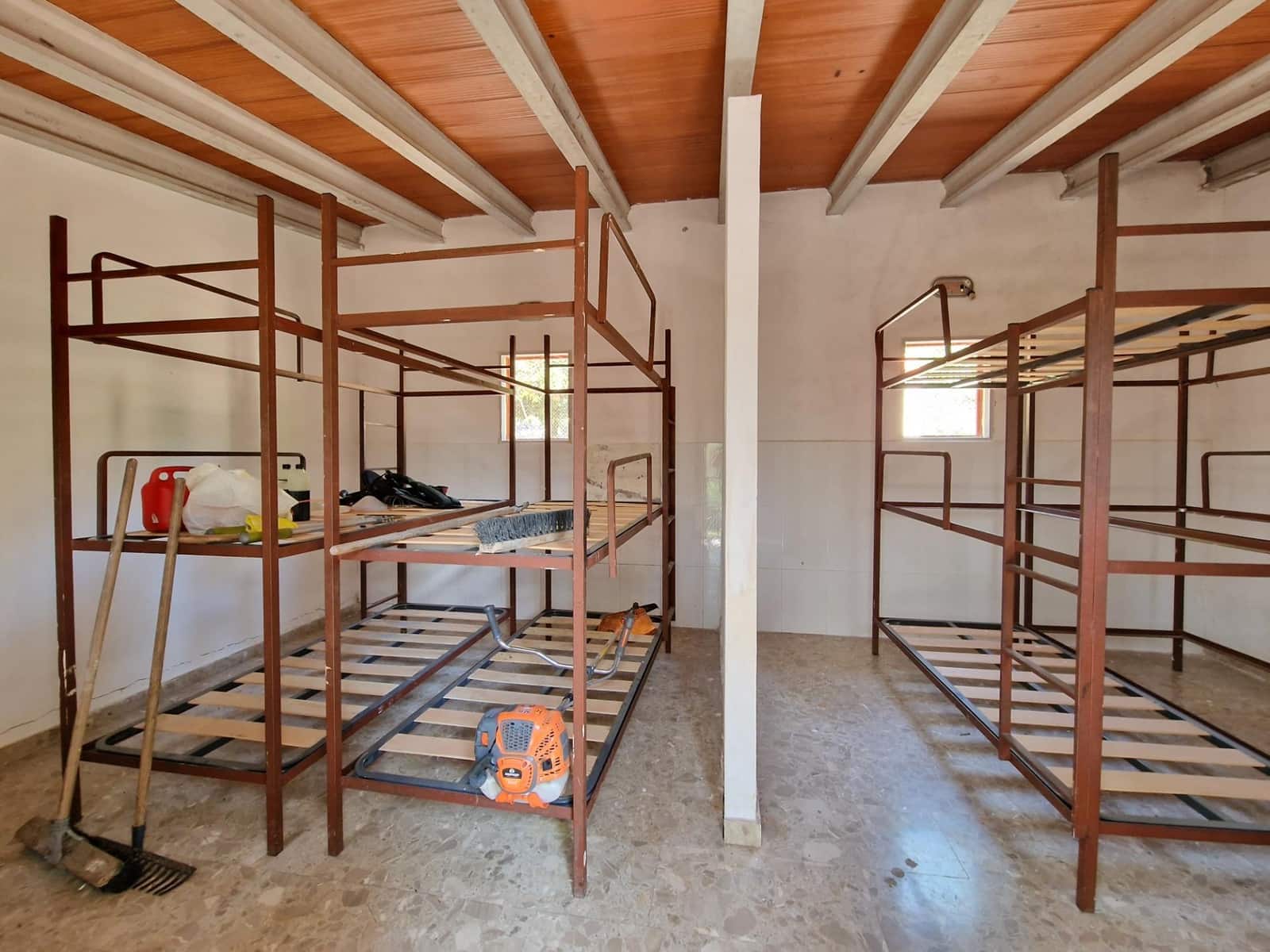 7 bedroom Villa for sale in Villalonga - € 390,000 (Ref: 9407828)