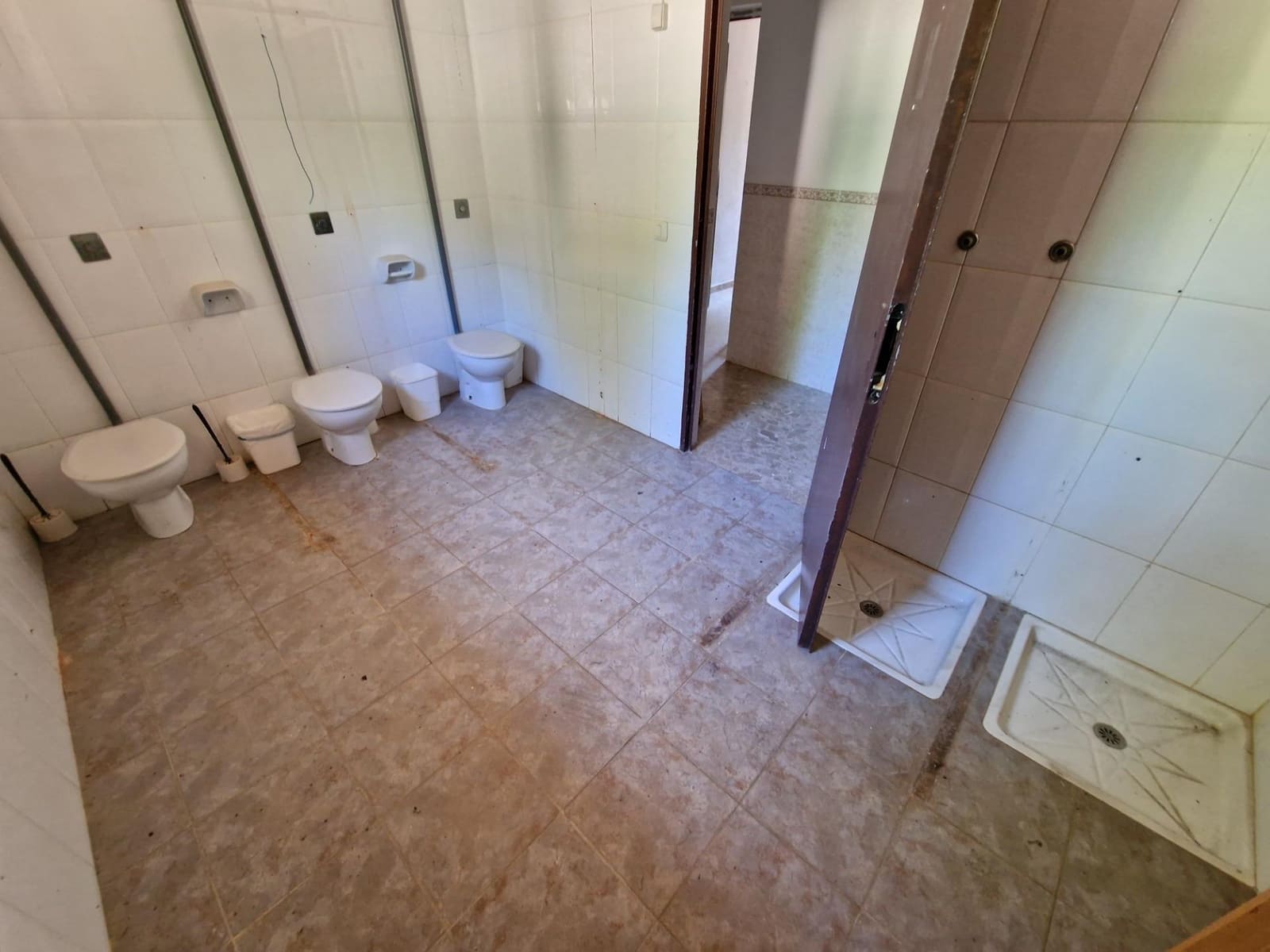 7 bedroom Villa for sale in Villalonga - € 390,000 (Ref: 9407828)