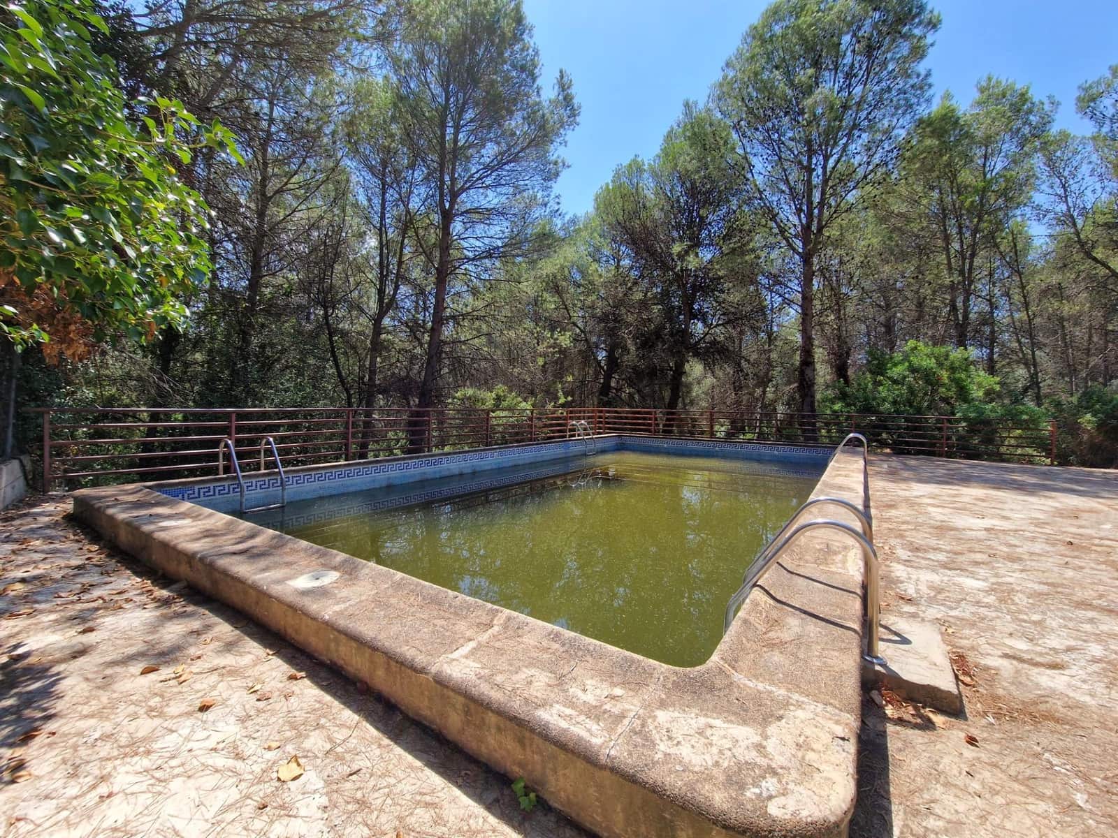 7 bedroom Villa for sale in Villalonga - € 390,000 (Ref: 9407828)