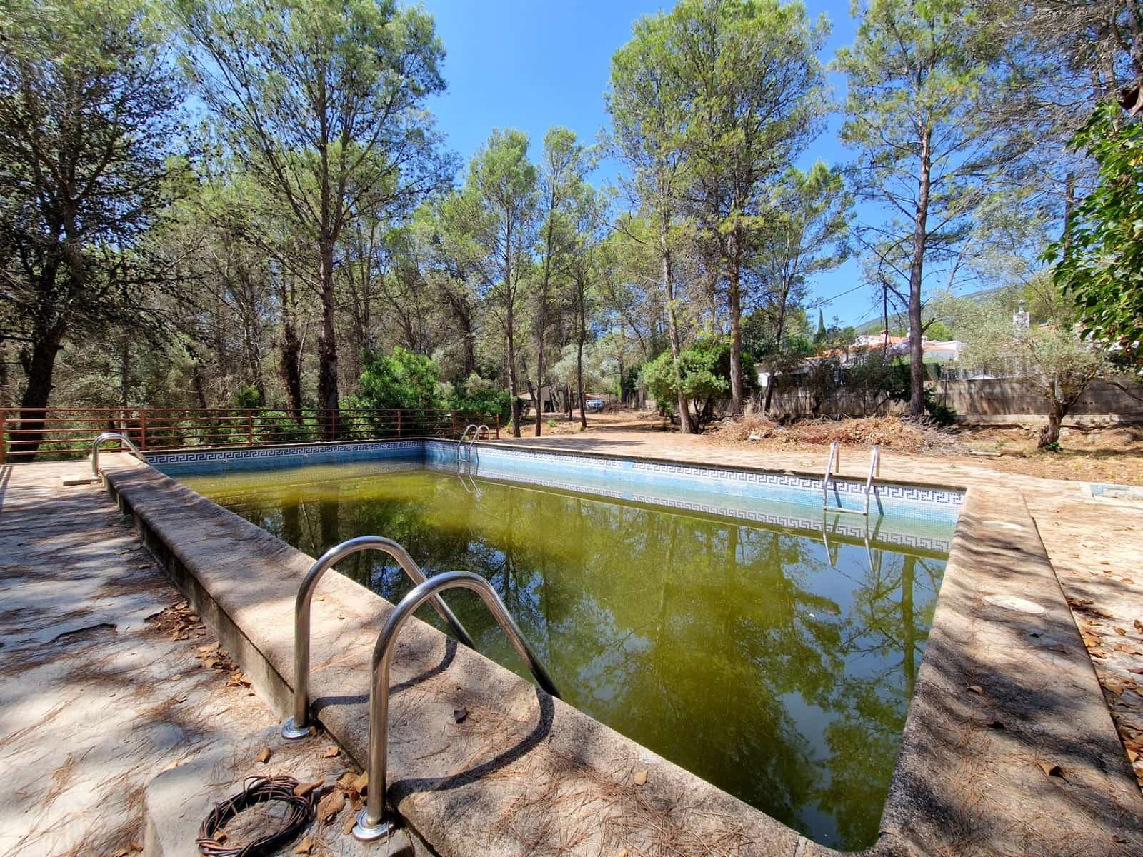 7 bedroom Villa for sale in Villalonga - € 390,000 (Ref: 9407828)