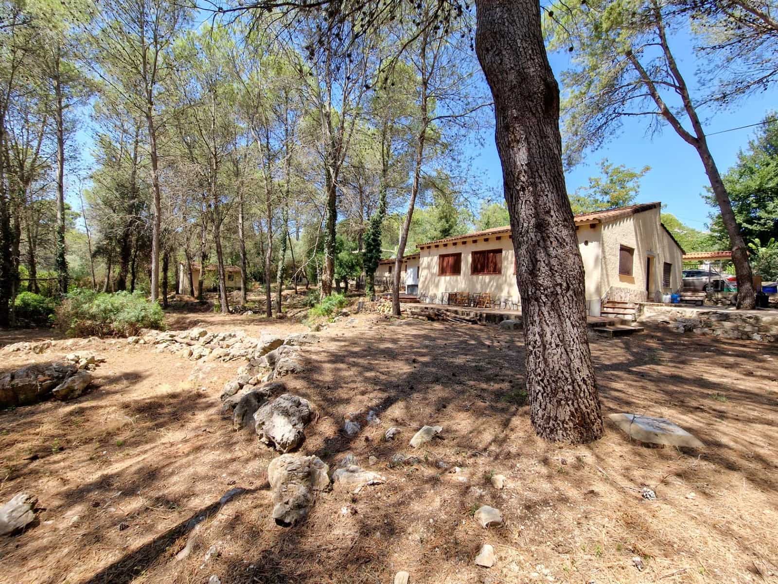 7 bedroom Villa for sale in Villalonga - € 390,000 (Ref: 9407828)