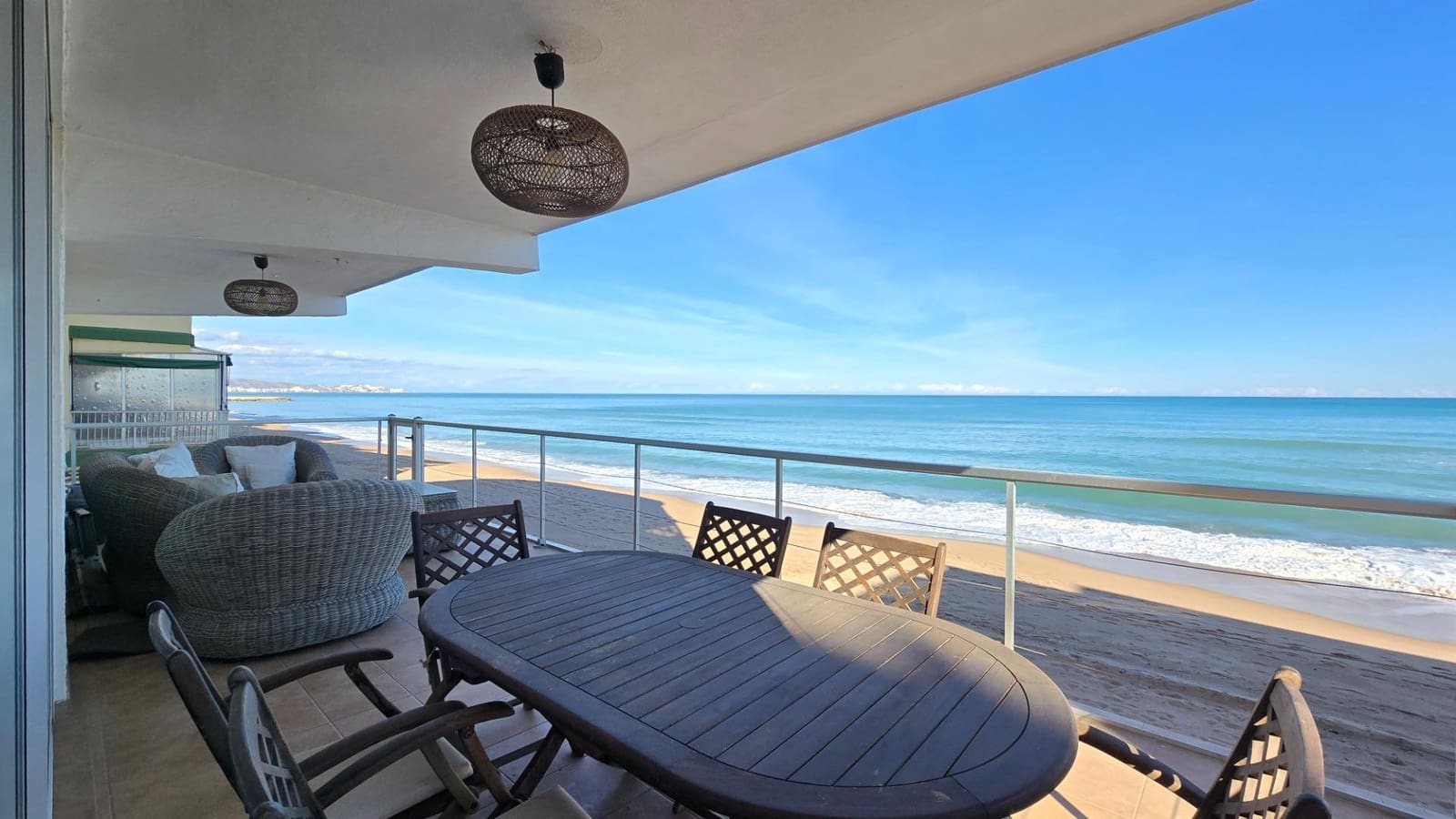 2 bedroom Apartment for sale in Tavernes de la Valldigna - € 257,000 (Ref: 9410944)