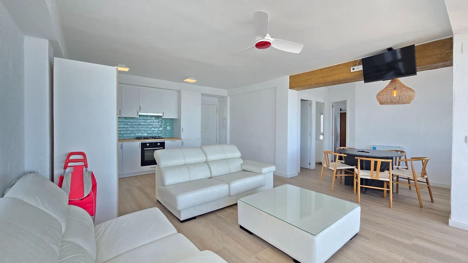 2 bedroom Apartment for sale in Tavernes de la Valldigna - € 257,000 (Ref: 9410944)