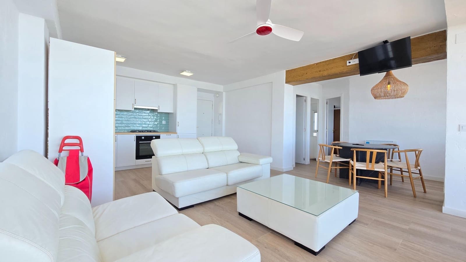 2 bedroom Apartment for sale in Tavernes de la Valldigna - € 257,000 (Ref: 9410944)