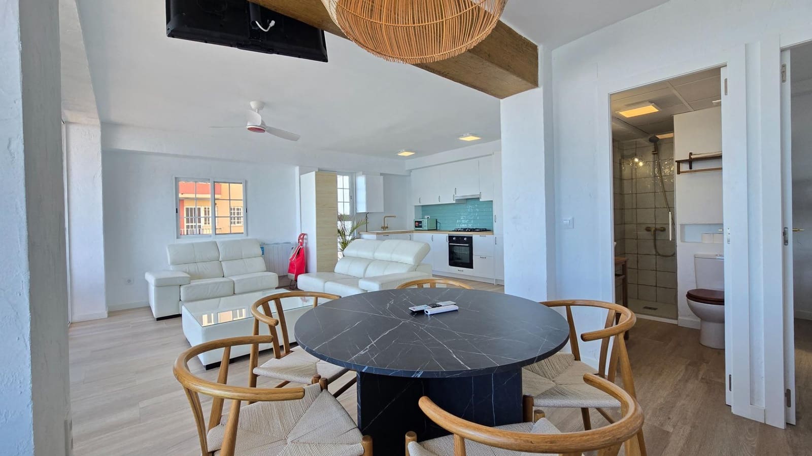 2 bedroom Apartment for sale in Tavernes de la Valldigna - € 257,000 (Ref: 9410944)