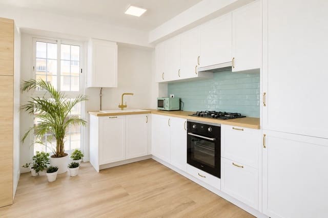 2 soverom Leilighet til salgs i Tavernes de la Valldigna med garasje - € 257 000 (Ref: 9410944)