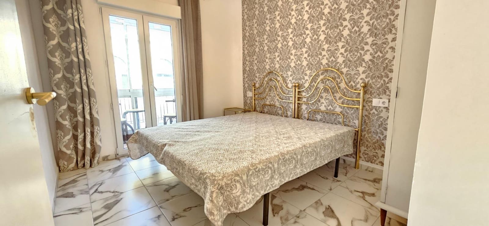 3 makuuhuone Asunto myytävänä paikassa Oliva - 125 000 € (Ref: 9446298)