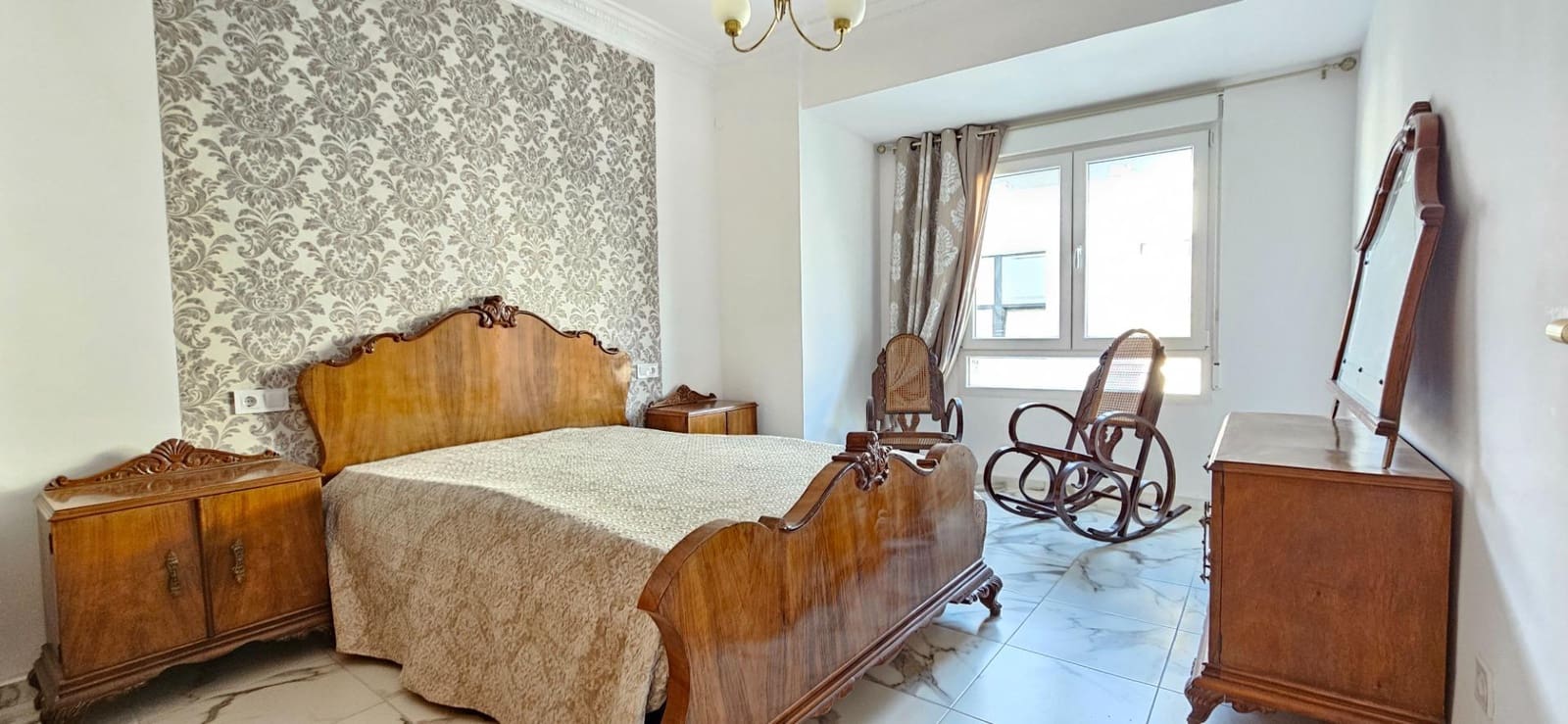 3 makuuhuone Asunto myytävänä paikassa Oliva - 125 000 € (Ref: 9446298)