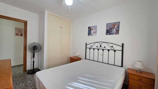 Appartement de 2 chambres à louer à Gandia - 700 € (Ref: 9483521)