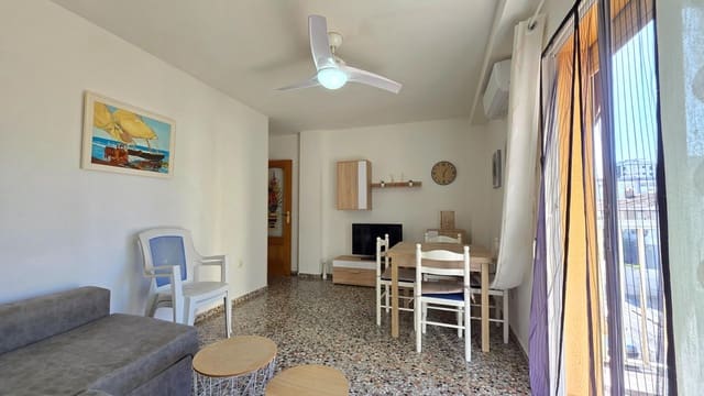 Appartement de 2 chambres à louer à Gandia - 700 € (Ref: 9483521)