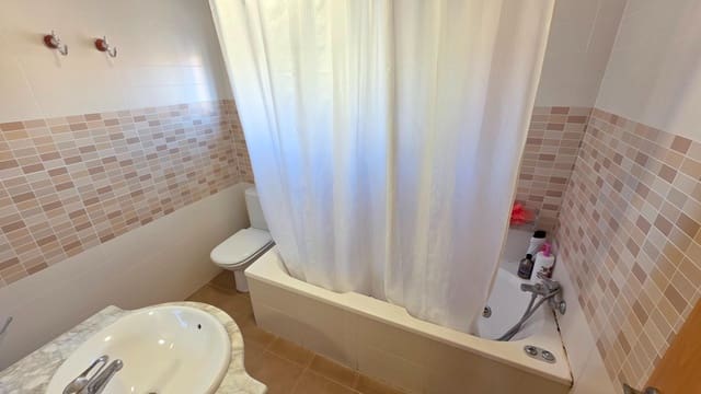 Adosado de 3 habitaciones en Almoines en venta con piscina garaje - 279.000 € (Ref: 9518082)