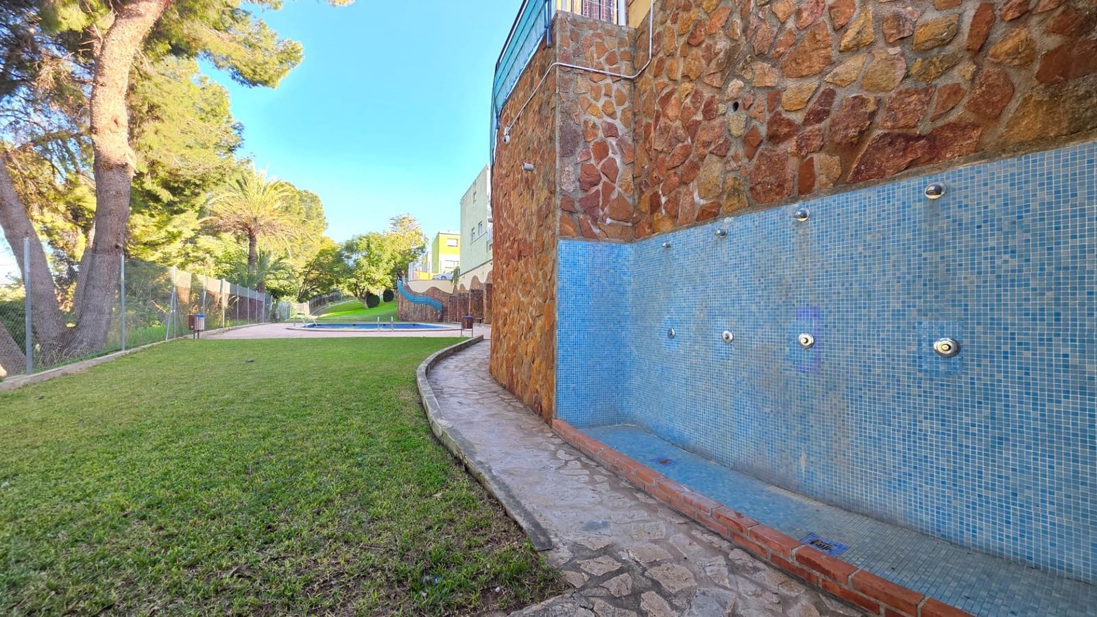 3 bedroom Terraced Villa for sale in Almoines with pool garage - € 279,000 (Ref: 9518082)