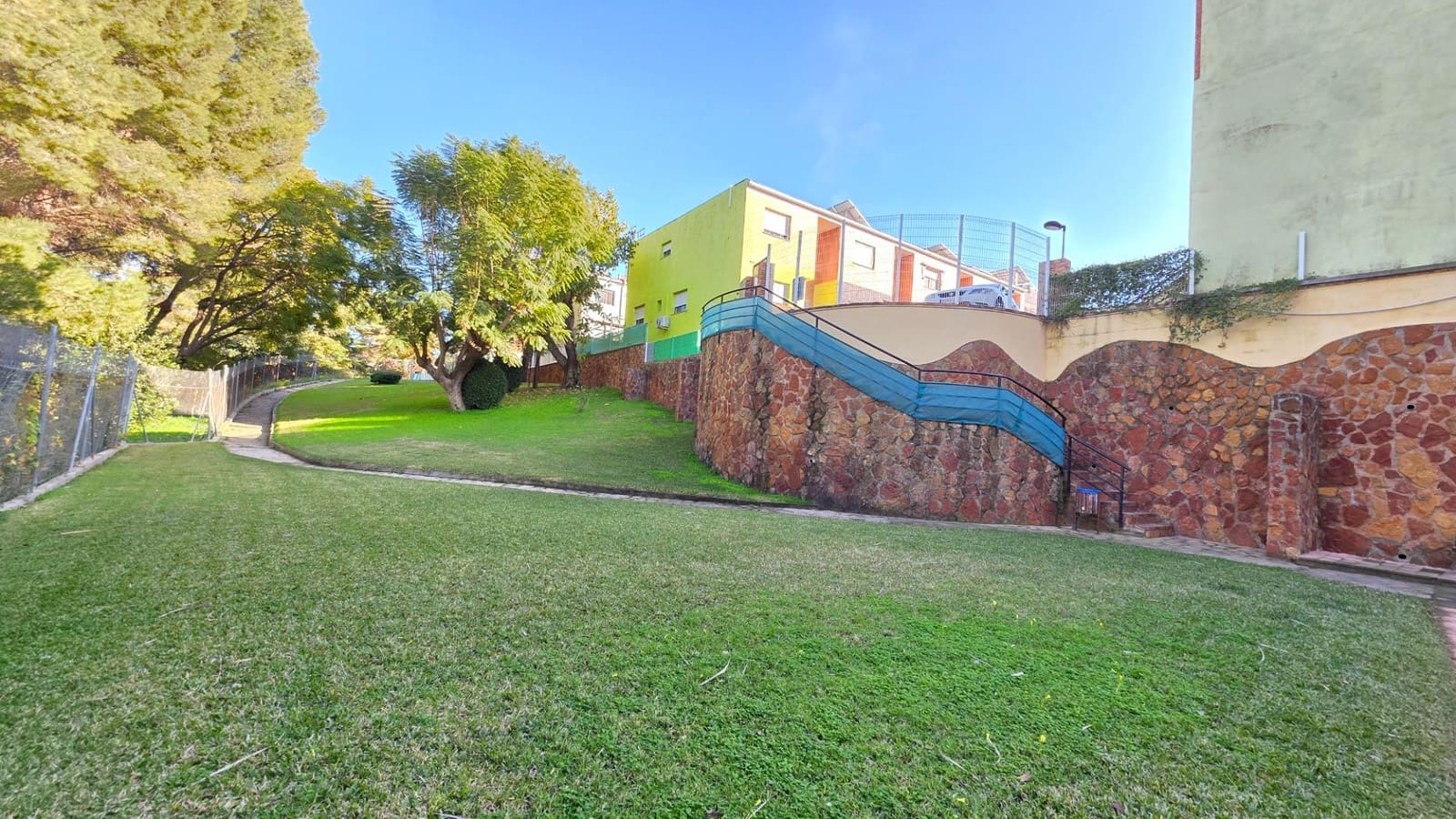 3 bedroom Terraced Villa for sale in Almoines with pool garage - € 279,000 (Ref: 9518082)