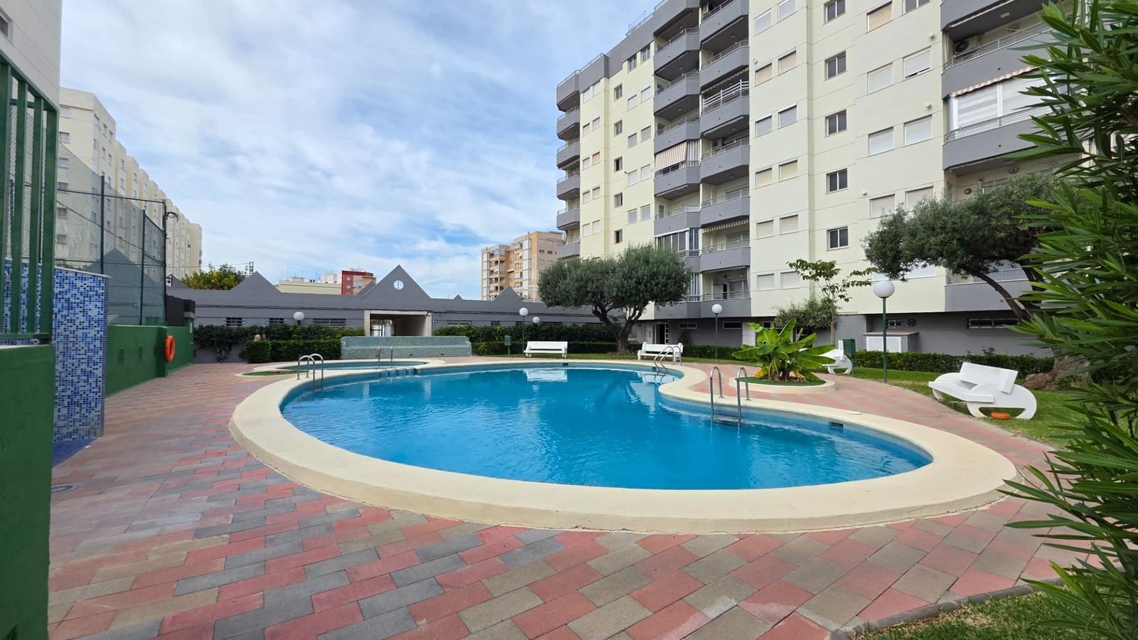 3 sovrum Lägenhet till salu i Gandia med pool - 299 999 € (Ref: 9518085)
