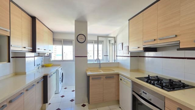 3 slaapkamer Flat te koop in Gandia met zwembad - € 299.999 (Ref: 9518085)