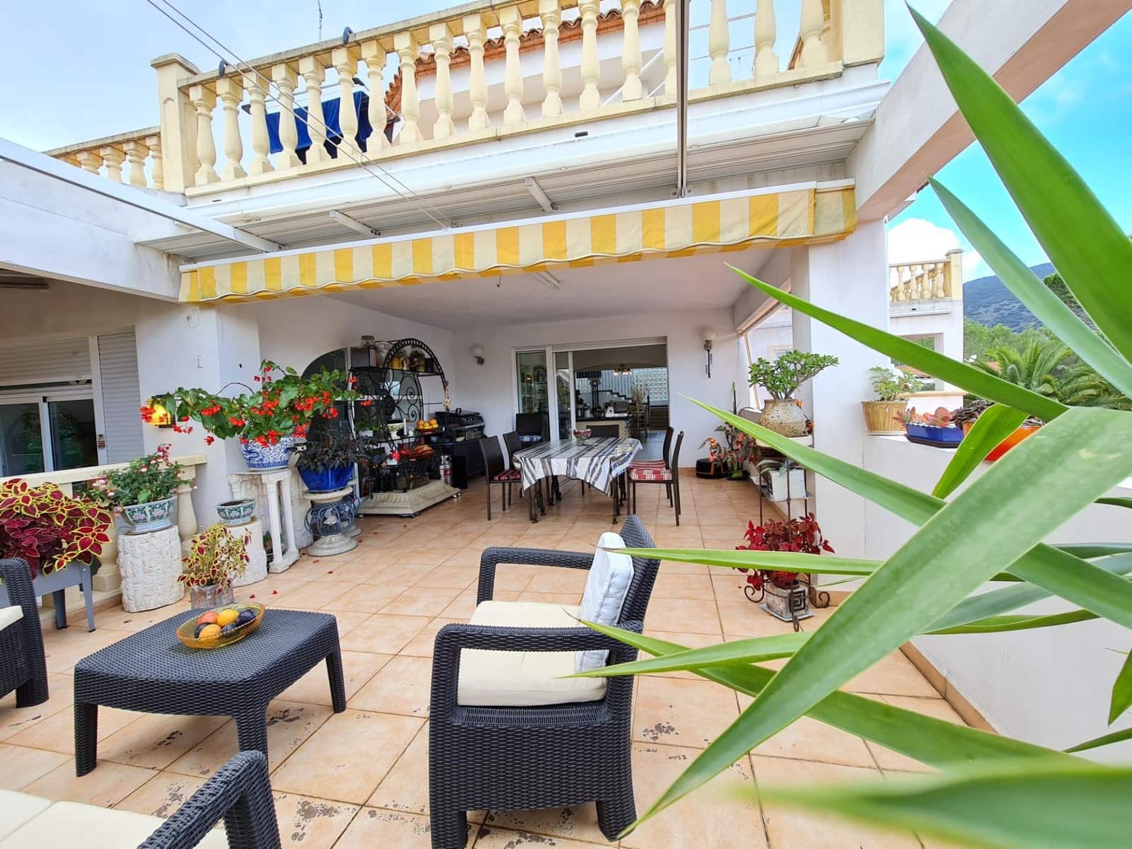 7 chambre Villa/Maison à vendre à Villalonga avec piscine - 599 000 € (Ref: 9536781)