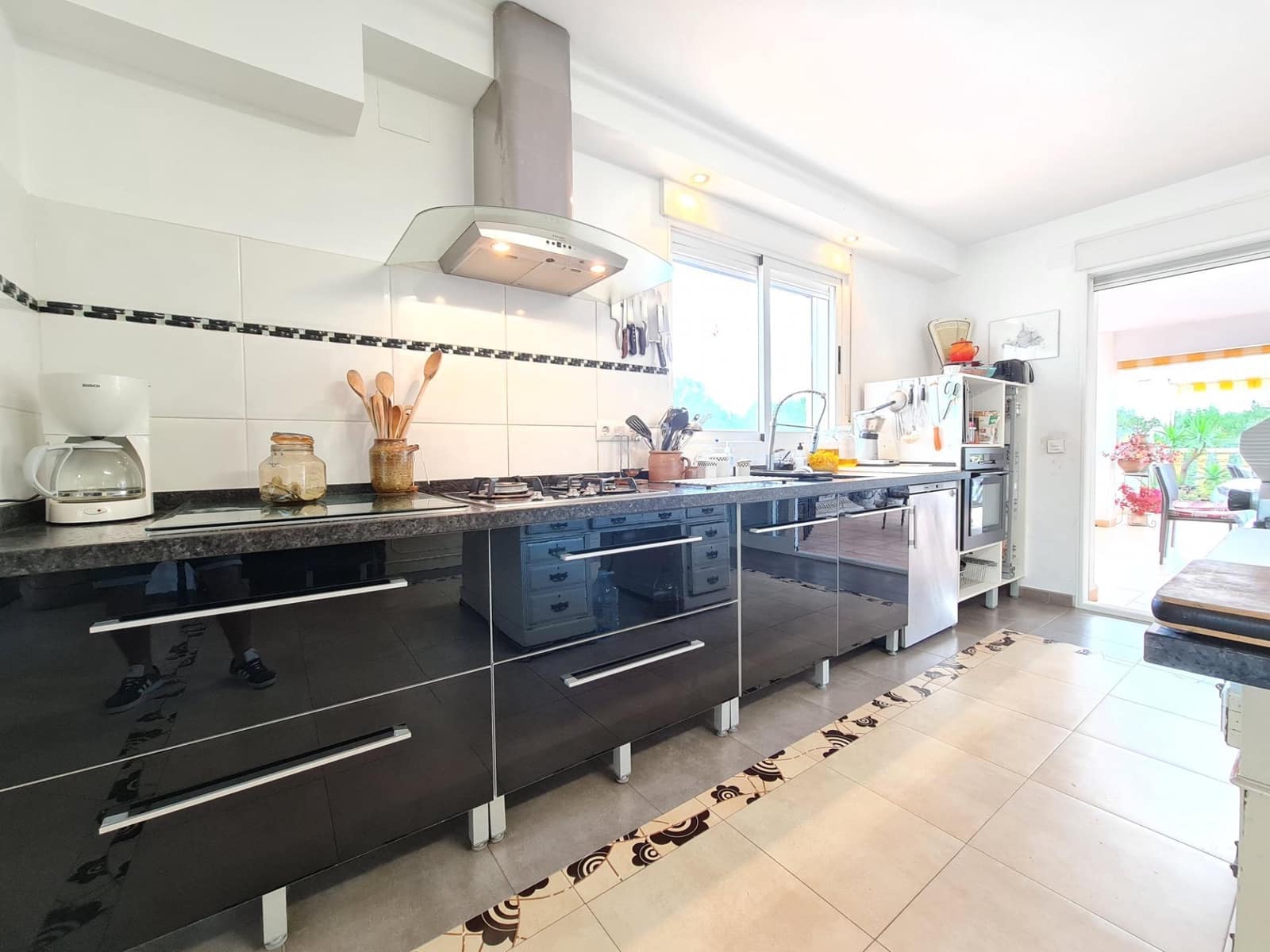 7 makuuhuone Huvila myytävänä paikassa Villalonga mukana uima-altaan 
autotalli - 690 000 € (Ref: 9536781)