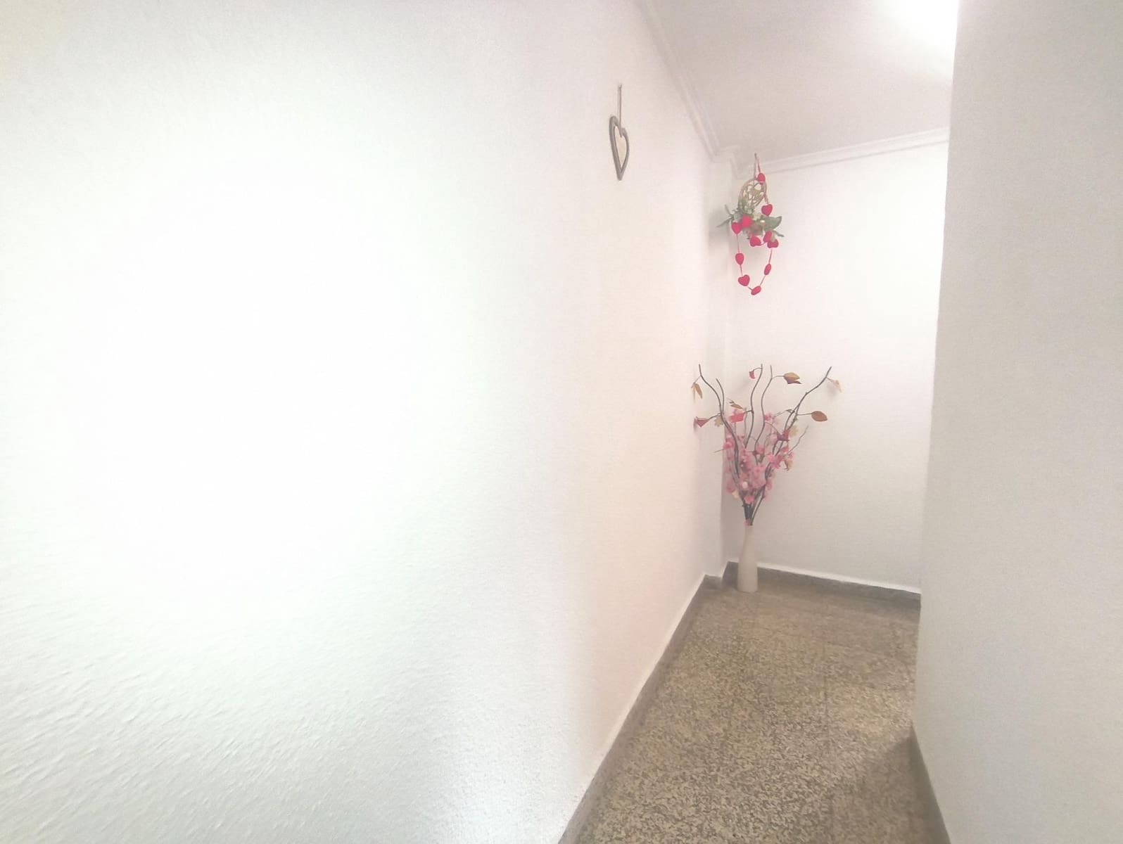 Piso de 3 habitaciones en Tavernes de la Valldigna en venta - 99.999 € (Ref: 9586456)