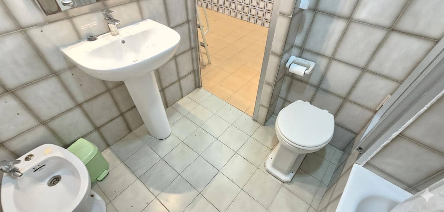 4 slaapkamer Rijtjeshuis te koop in Bellreguard - € 150.000 (Ref: 9593309)