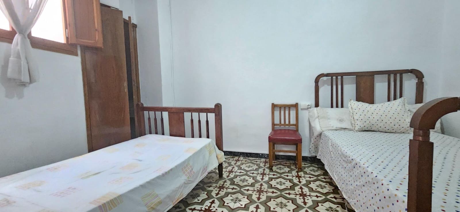 4 slaapkamer Rijtjeshuis te koop in Bellreguard - € 150.000 (Ref: 9593309)