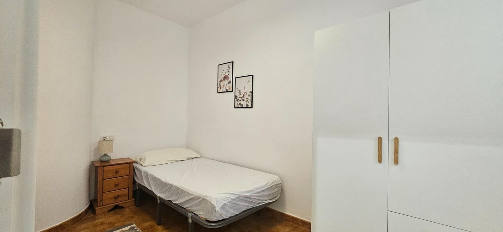 2 slaapkamer Strandappartement te huur in Gandia - € 720 (Ref: 9627464)