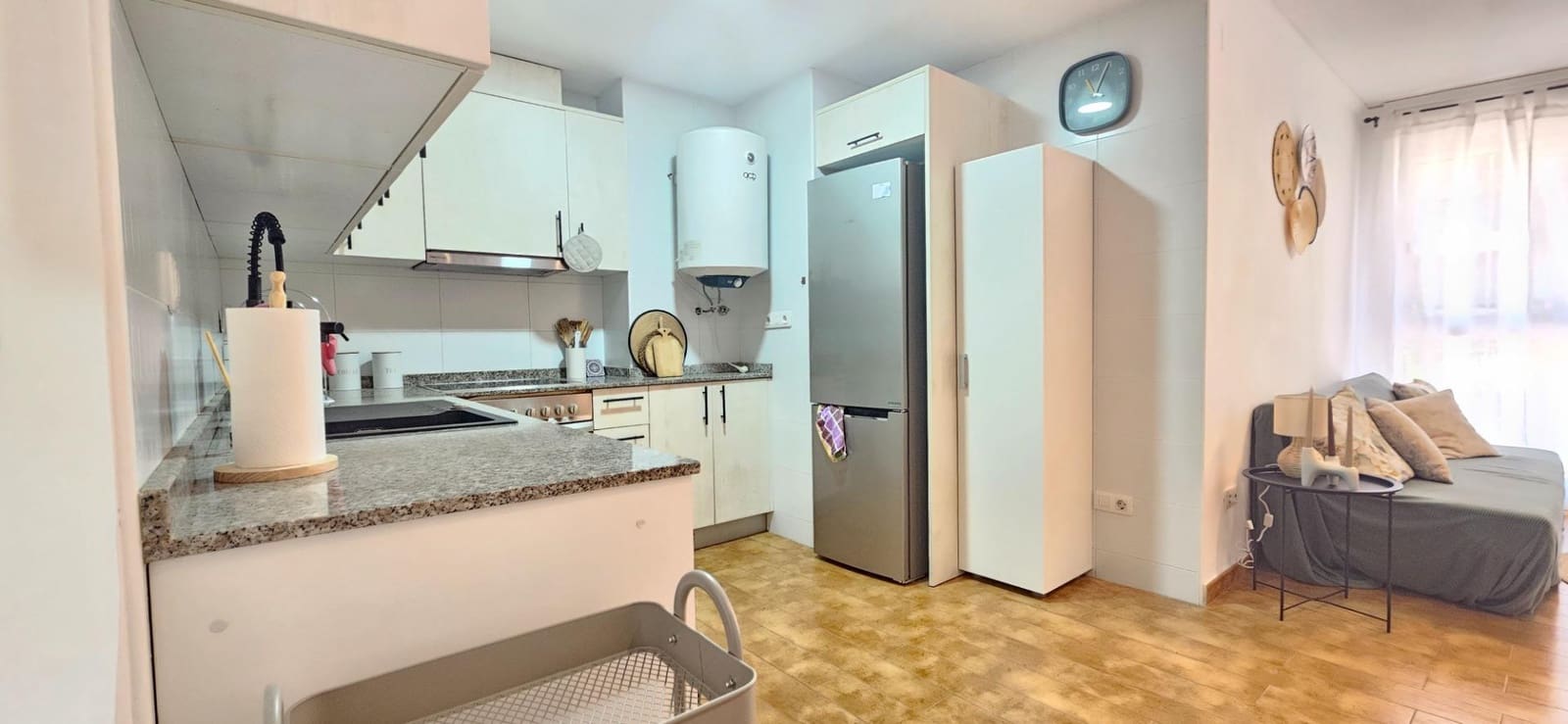 2 slaapkamer Strandappartement te huur in Gandia - € 720 (Ref: 9627464)