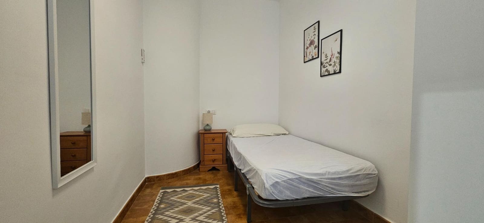 2 slaapkamer Strandappartement te huur in Gandia - € 720 (Ref: 9627464)