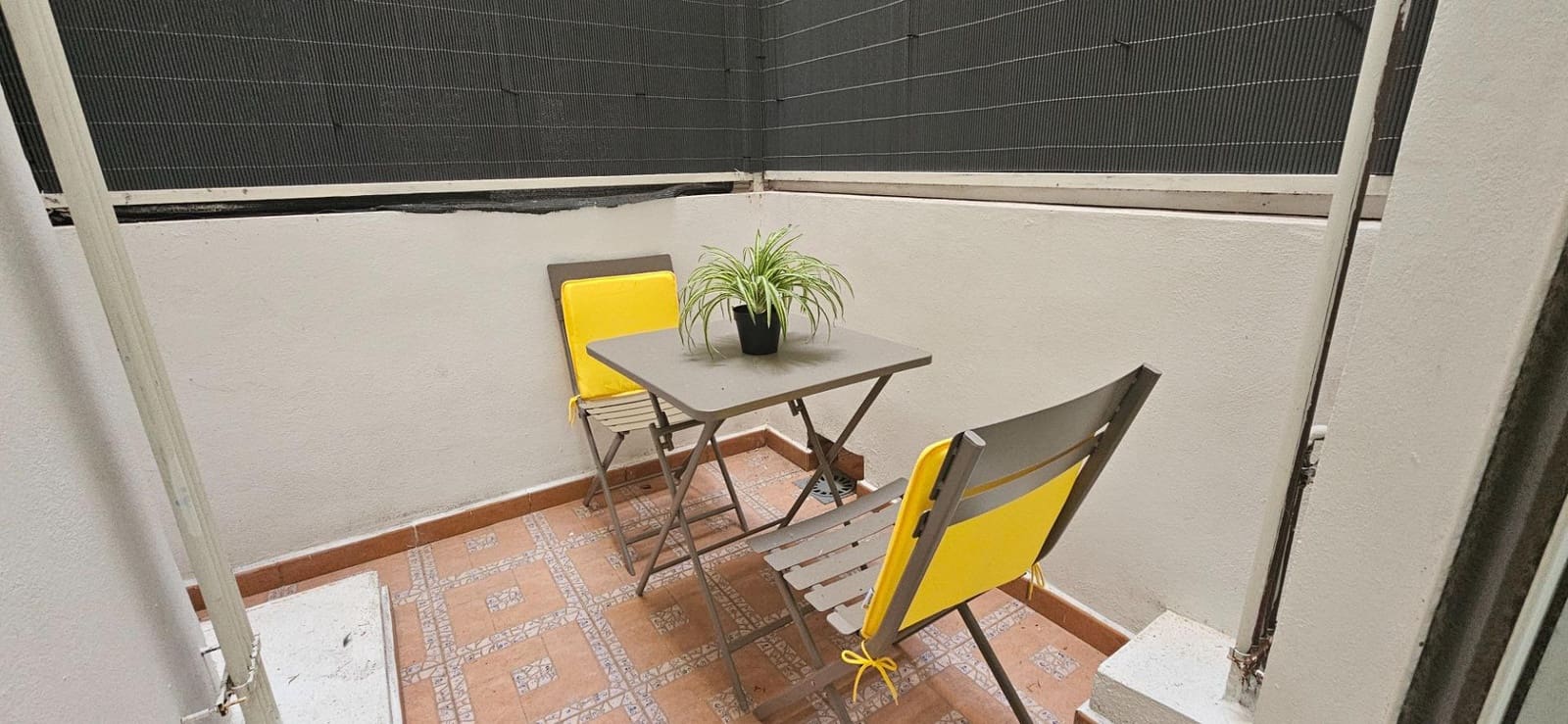 2 slaapkamer Strandappartement te huur in Gandia - € 720 (Ref: 9627464)