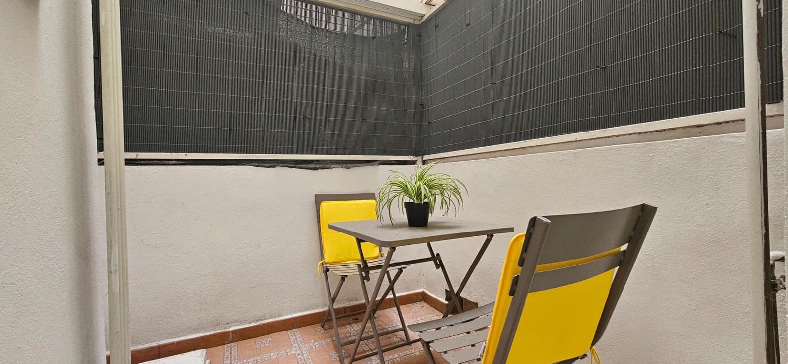 2 slaapkamer Strandappartement te huur in Gandia - € 720 (Ref: 9627464)