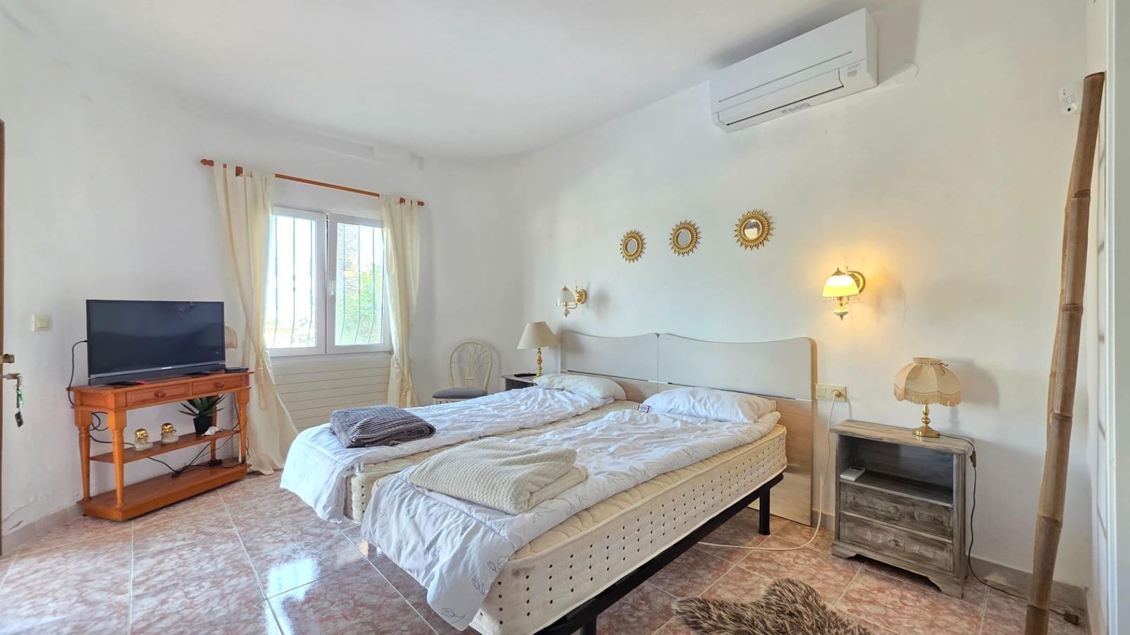 4 slaapkamer Villa te koop in Denia met zwembad garage - € 565.000 (Ref: 9629937)