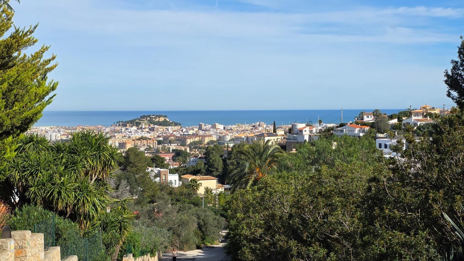 4 slaapkamer Villa te koop in Denia met zwembad garage - € 565.000 (Ref: 9629937)