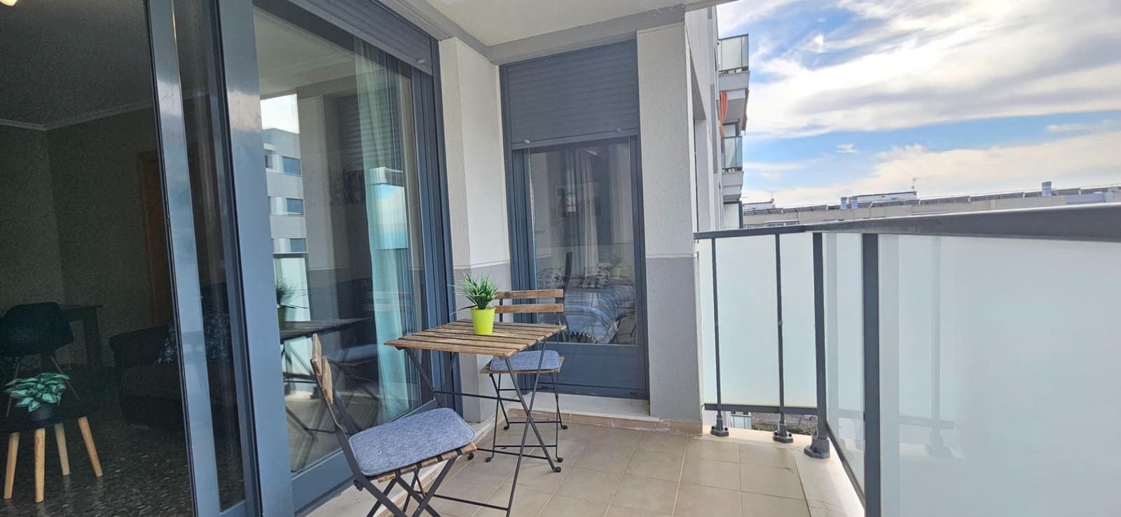 2 soverom Leilighet til leie i Gandia med svømmebasseng - € 850 (Ref: 9656059)