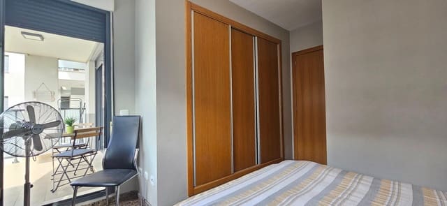 2 soverom Leilighet til leie i Gandia med svømmebasseng - € 850 (Ref: 9656059)