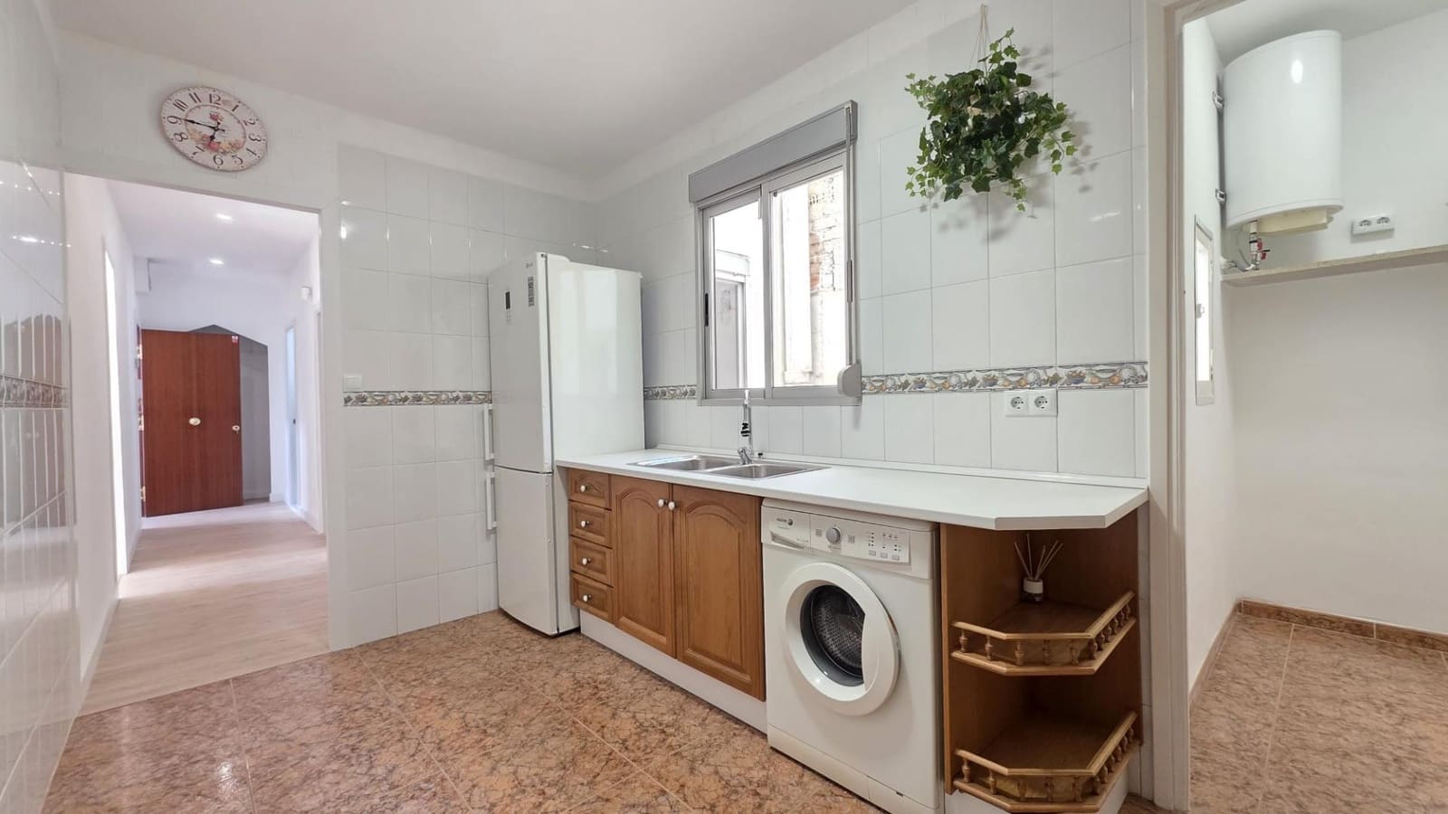 3 bedroom Flat for sale in Oliva - € 115,000 (Ref: 9669721)