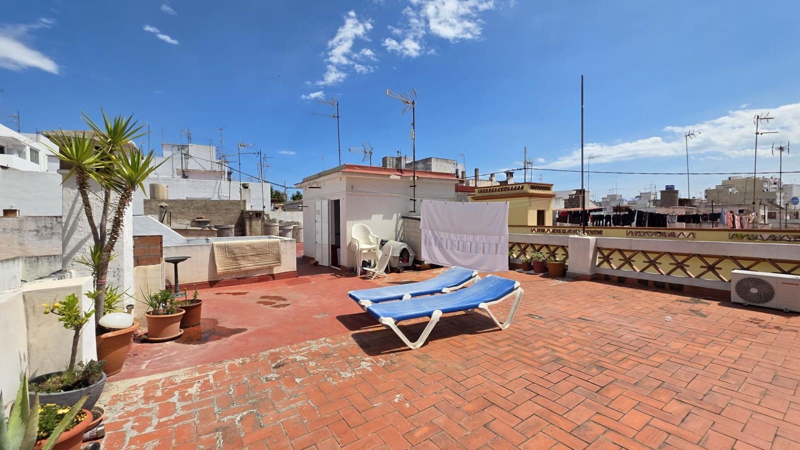 3 bedroom Flat for sale in Oliva - € 115,000 (Ref: 9669721)