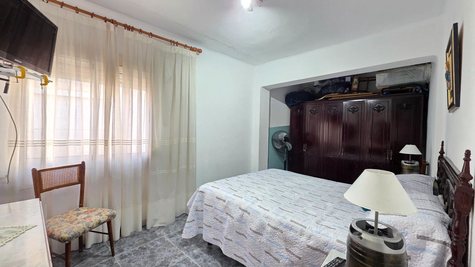 2 bedroom Flat for sale in Gandia - € 115,000 (Ref: 9686385)