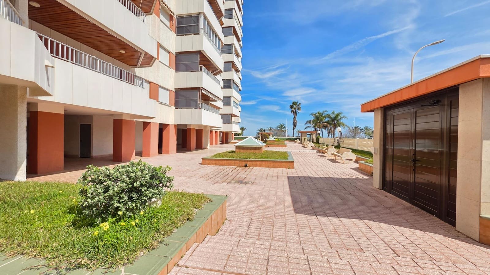 4 sypialnia Mieszkanie na sprzedaż w Gandia z basenem - 380 000 € (Ref: 9686386)