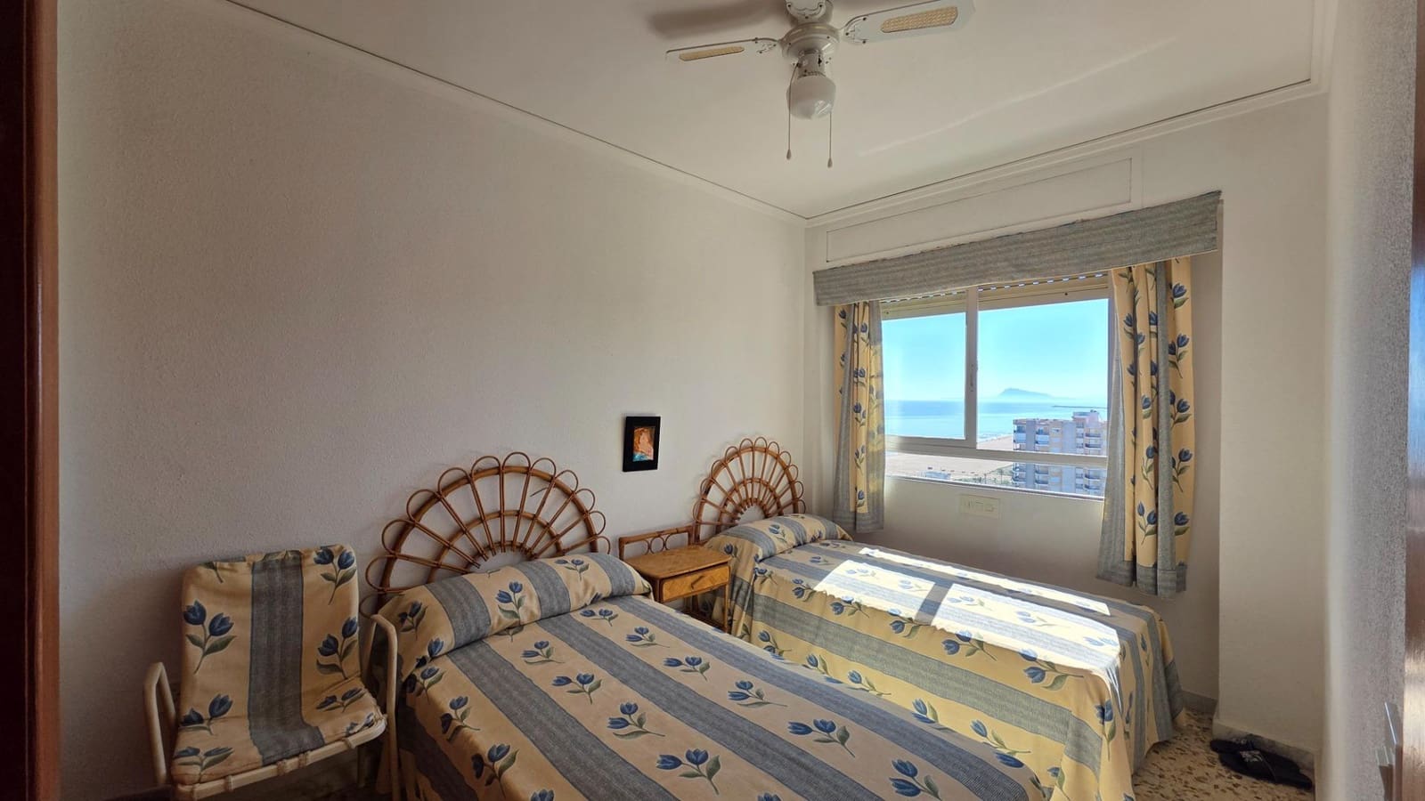 4 bedroom Flat for sale in Gandia with pool - € 380,000 (Ref: 9686386)