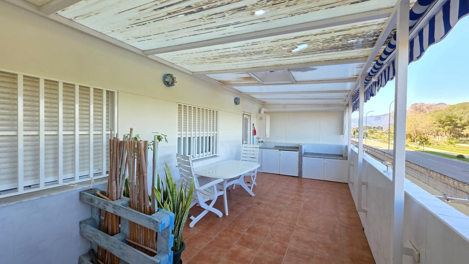 3 soveværelse Lejlighed til salg i Gandia med swimmingpool garage - € 279.000 (Ref: 9695301)