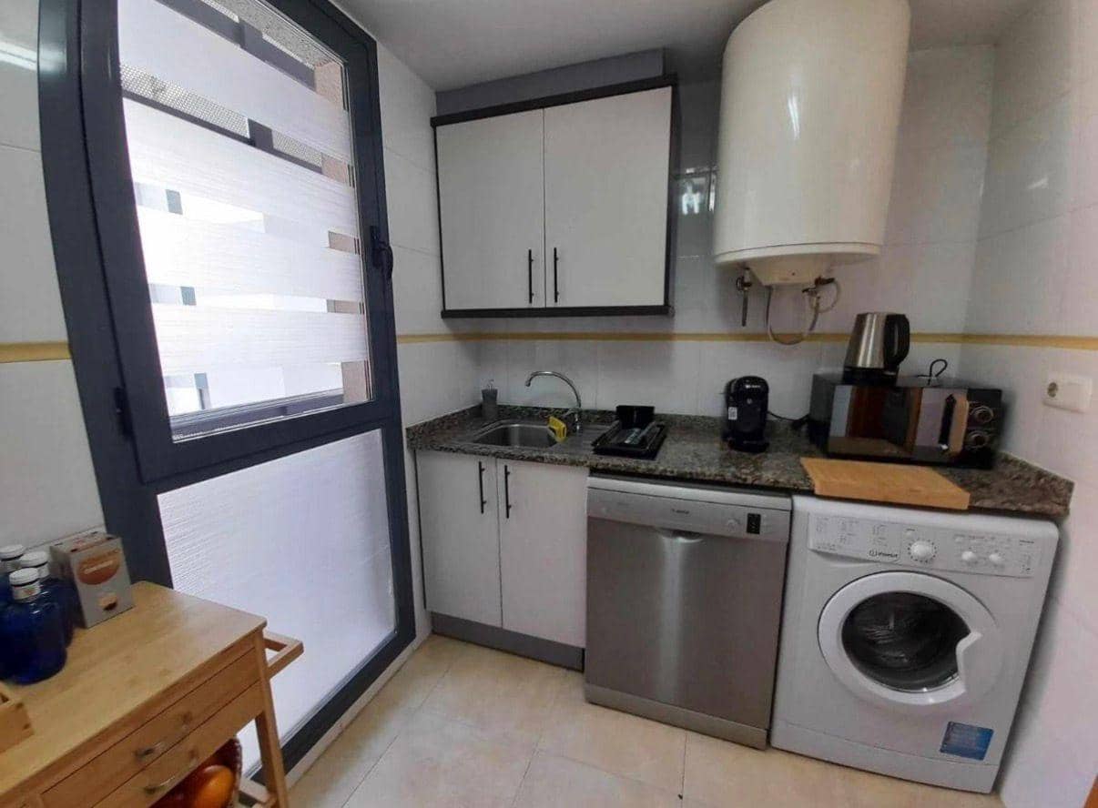 Apartamento de 2 habitaciones en Gandia en venta - 239.000 € (Ref: 9701599)