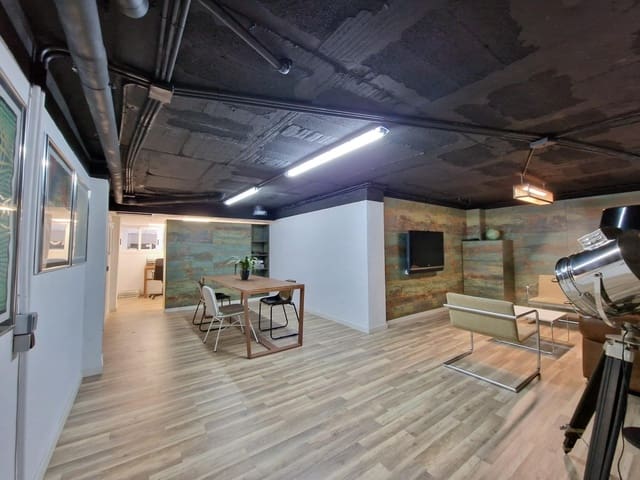 Komercyjne na sprzedaż w Gandia - 110 000 € (Ref: 9761564)