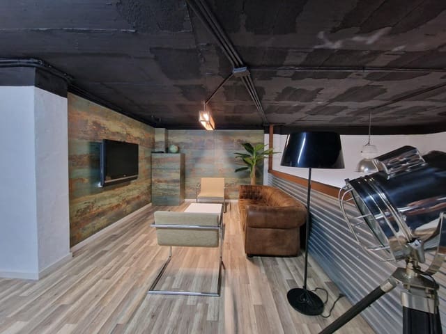 Komercyjne na sprzedaż w Gandia - 110 000 € (Ref: 9761564)