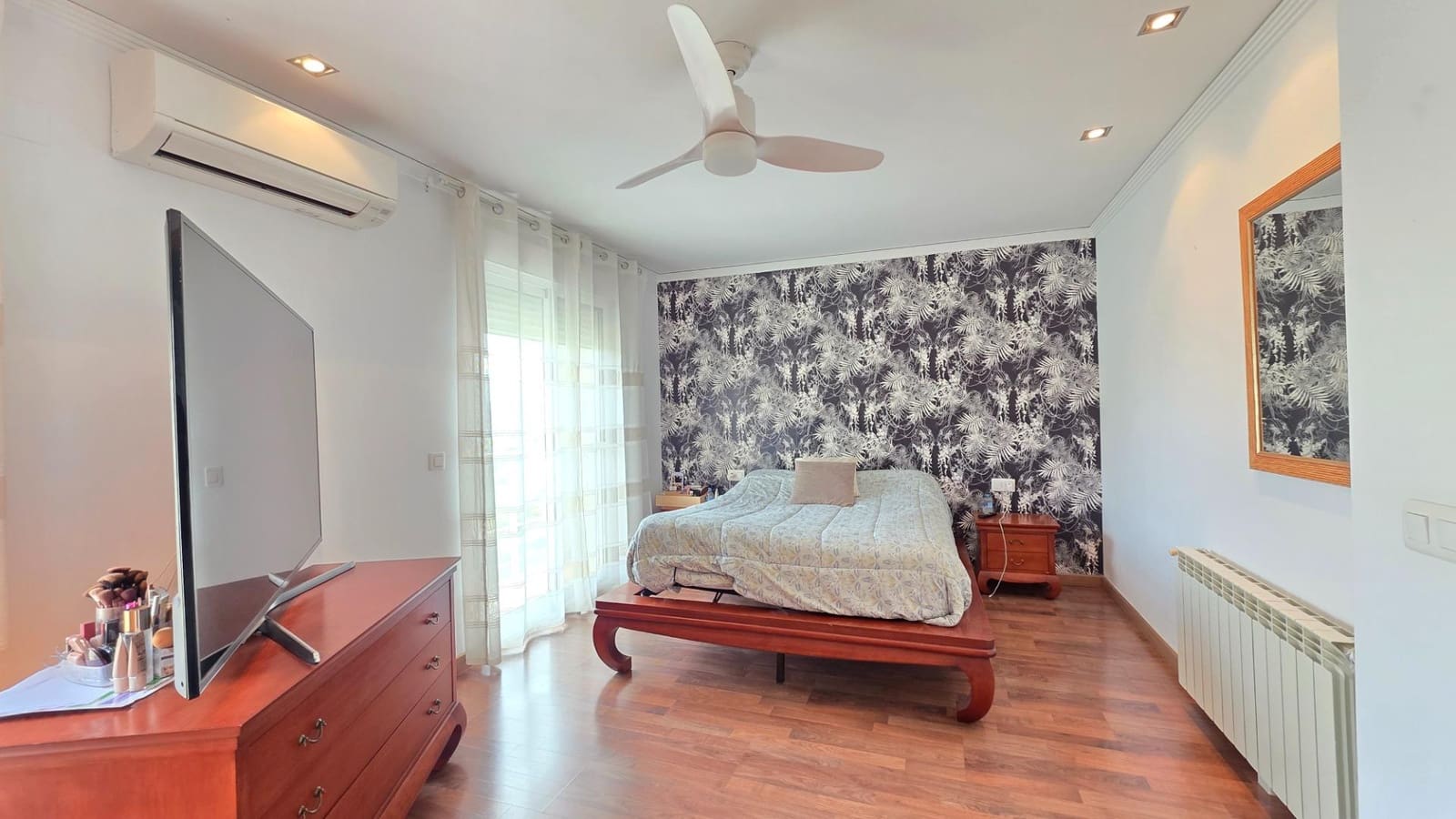 4 soveværelse Villa til salg i Gandia med swimmingpool garage - € 359.000 (Ref: 9761565)