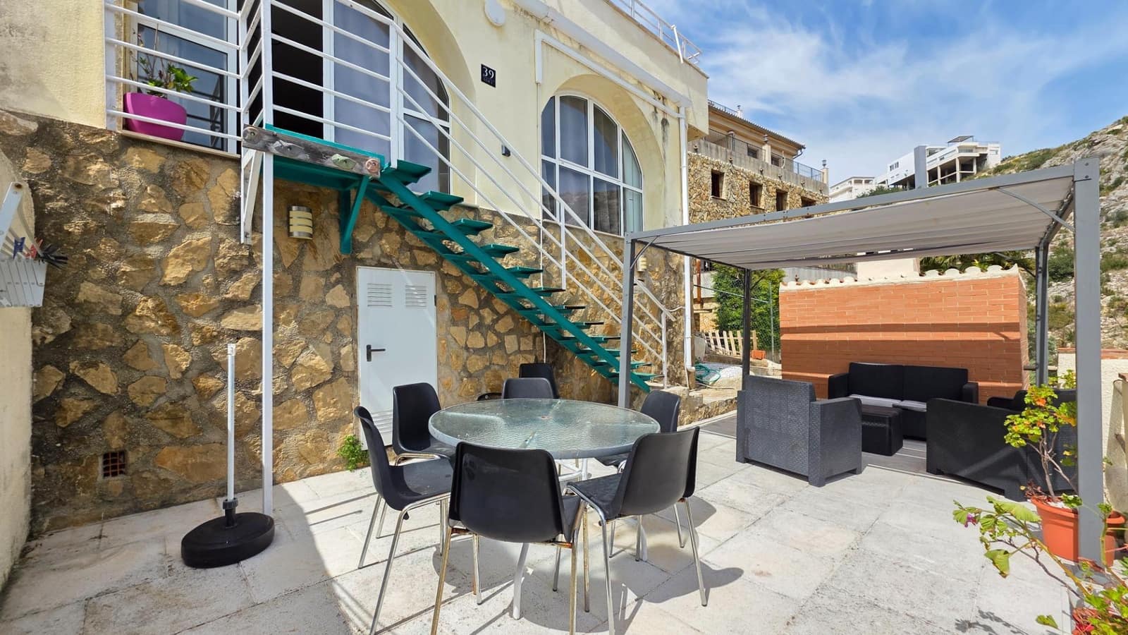 4 soveværelse Villa til salg i Gandia med swimmingpool garage - € 359.000 (Ref: 9761565)